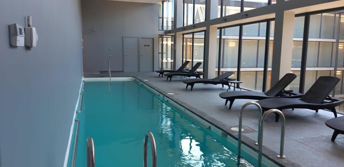 Depto 2D2B Frente A La Costanera Piscina Temperada Servicio Hom 0401 Apartment Puerto Varas Bagian luar foto